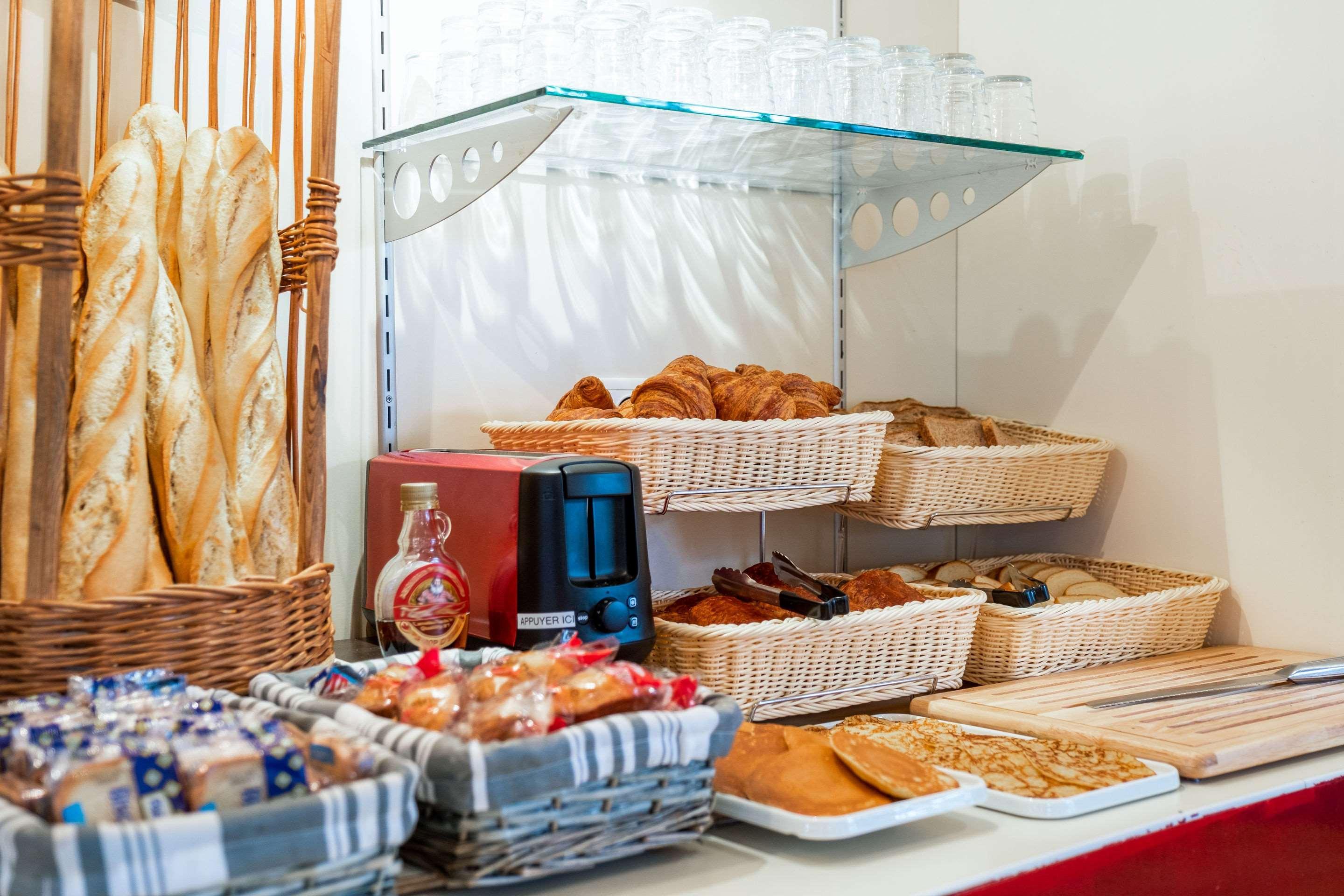Comfort Hotel Montluçon Εξωτερικό φωτογραφία